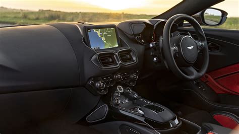 Aston Martin V12 Vantage Interior Layout & Technology | Top Gear