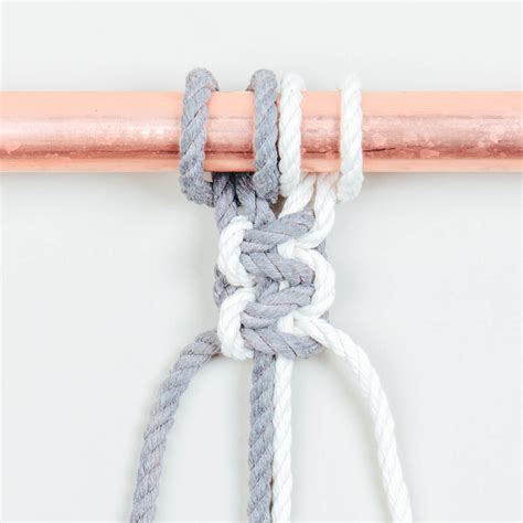 How do you tie a Square Knot? – MODERN MACRAMÉ