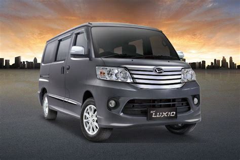 2024 Daihatsu Luxio Images | Check Interior, Exterior & Colors | Zigwheels