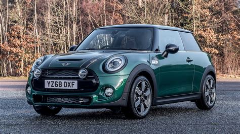 Mini 60 Years Edition celebrates landmark birthday | Motoring Research