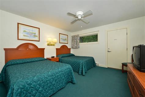 Bar Harbor Motel — Bar Harbor Hotels — Maine.com