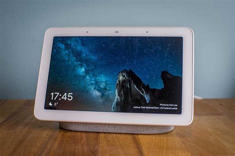 Google Home Hub Review // TechNuovo.com