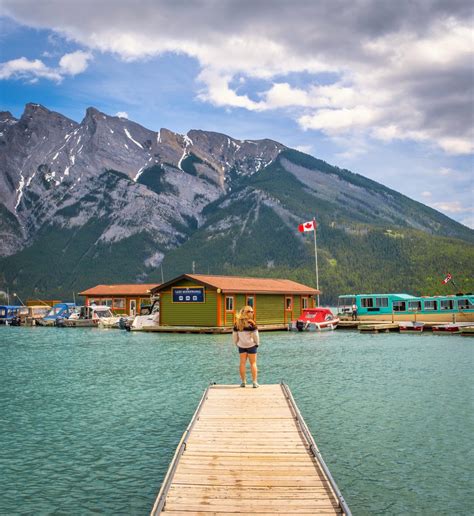 Lake Minnewanka • DETAILED Guide to Visiting This Banff Lake