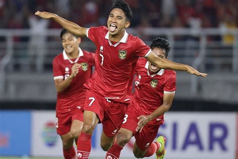 Hasil Timnas Indonesia vs Vietnam: Dramatis, Garuda Rebut Tiket Piala ...