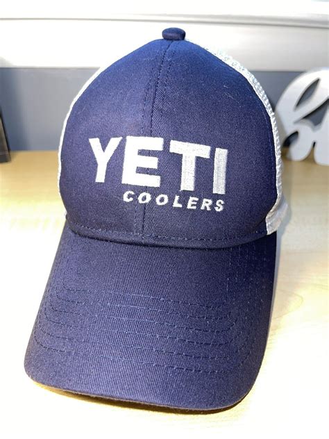 Men's YETI Coolers Navy Blue & White adjustable Truck… - Gem