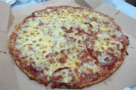 Domino's Cheese Burst | www.xiangtingk.com