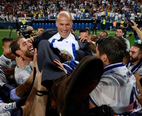 Real Madrid win La Liga title: Crazy celebrations in photos - Daily Star