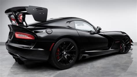 One of the last Dodge Vipers ever is up for sale | Top Gear