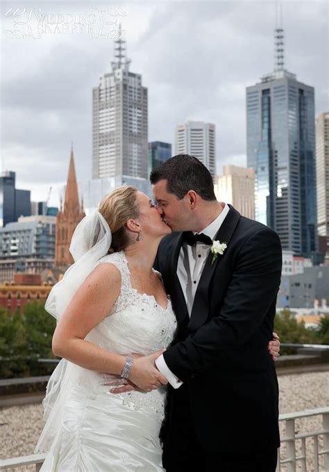 Melbourne wedding photographers at the Langham Hotel & Yarra