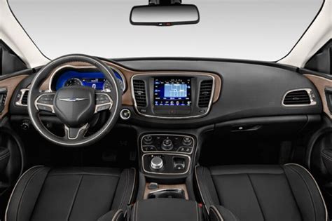 2016 Chrysler 200 Pictures: 2016 Chrysler 200 110 | U.S. News