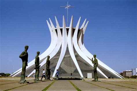 Catedral Metropolitana de Brasília – Wikipédia, a enciclopédia livre