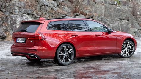 Test: Volvo V60 T6 Recharge R-Design 2022-modell