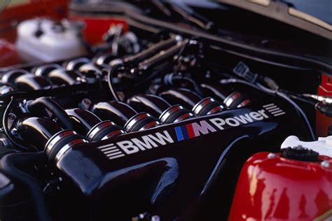 BMW confirms end of V12 with limited M760i - PistonHeads UK