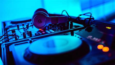 4K DJ Wallpapers - Top Free 4K DJ Backgrounds - WallpaperAccess