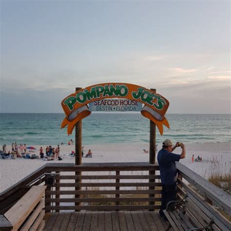 Unbiased Review of Pompano Joe's in Destin, Florida