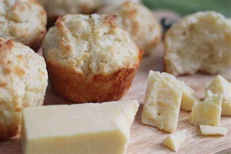 Soda Bread Muffins with Cheddar - The Olive Blogger