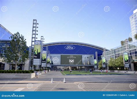 The Ford Center, Frisco, Texas Editorial Stock Image - Image of offices ...