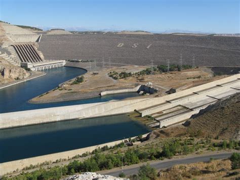 TOP 10 BIGGEST DAM IN THE WORLD உலகில் 10 மிகப்பெரிய அணை