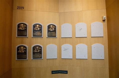 MLB Hall of Fame ballots should be kept private until Jan. 1