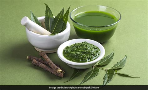 Skin Care Routine: 6 Ayurvedic Herbs For An Oily And Dry Skin - NDTV Food