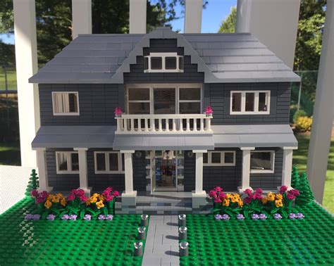 There's an artist who will make a LEGO replica of your home - Boing Boing