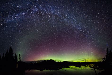 Northern Lights over Milky Way | Northern lights, Milky way, Nature