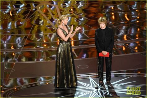 Shirley MacLaine Gets Standing Ovation at Oscars 2017!: Photo 3867031 ...