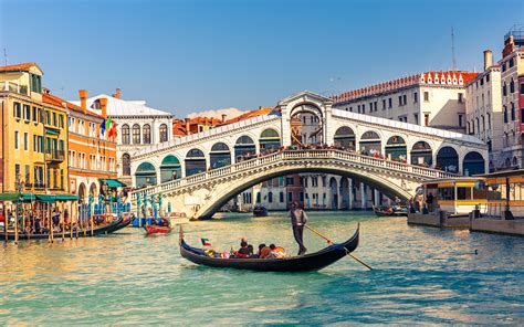 Image Venice Italy Rialto Bridge, Grand Canal bridge Boats 3840x2400