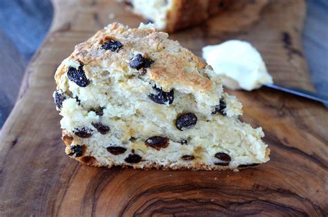 The BEST Irish Soda Bread Recipe with raisins. This is a sweeter more ...