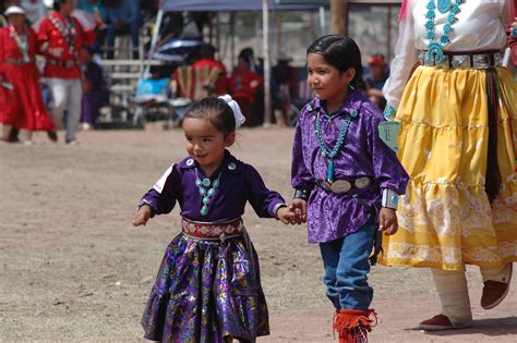 1-children song and dance