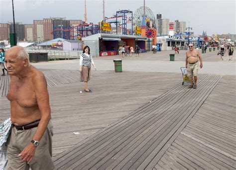 On the Grid : Coney Island Boardwalk