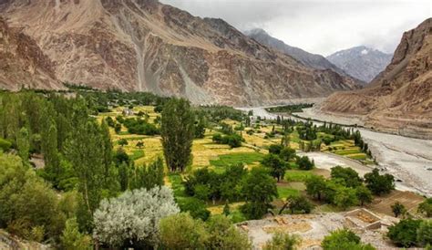 Visit Turtuk, the Last Village On The Indo Pak Border In Ladakh ...