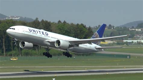 [HD] United Boeing 777-200ER landing & takeoff at Zurich Airport -07/05 ...