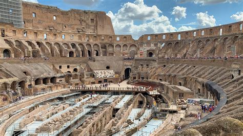 3d Colosseum Interior