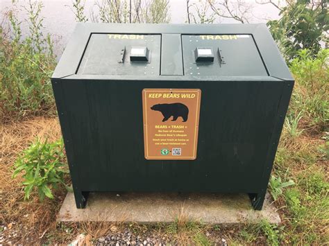 A bear-proof trash can : r/mildlyinteresting