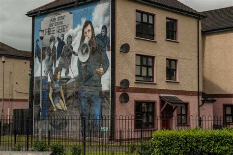 The Bogside Artists, Derry, Northern Ireland - Travel Past 50