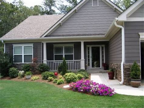 Simple Front Yard Landscaping Ideas For Ranch Style Homes — Randolph ...