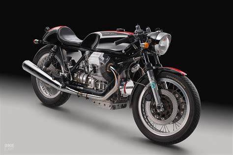 Analog Dreams: A Moto Guzzi Le Mans café racer from Austria | Bike EXIF