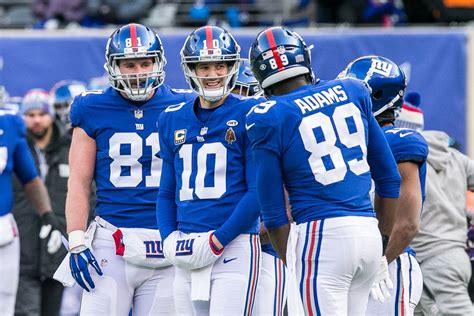 Do the New York Giants need to tweak their uniforms? - Big Blue View