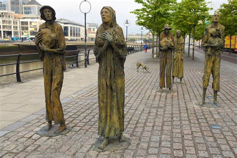 Famine Memorial (1) | Dublin | Pictures | Ireland in Global-Geography