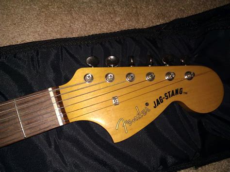 Paul's Random Reviews: Fender Jag-Stang