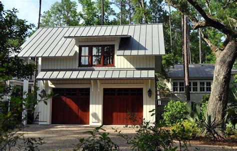 Metal Garage with Apartment with Traditional Garage and Dormer Windows ...