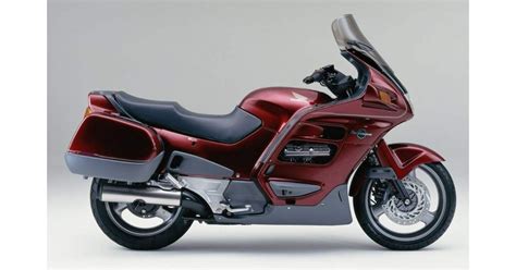 Honda ST1100 | ProductReview.com.au