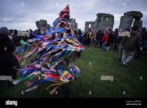 Wiltshire, UK. 22nd December 2023. Winter Solstice celebrations at ...