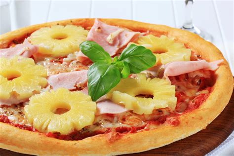 Pineapple or no pineapple? What does your pizza preference reveal about ...