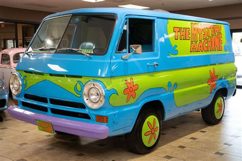 Scooby Doo Van: What Type of Car is It? - Old Engine Shed