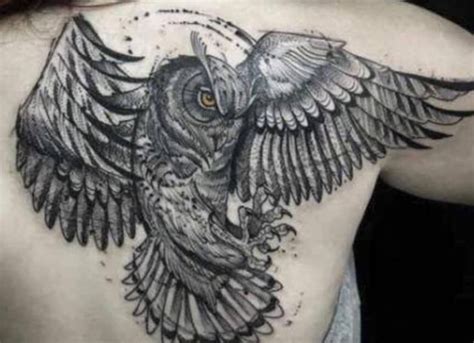 12+ Realistic Flying Owl Tattoo Designs and Ideas | PetPress | Owl ...