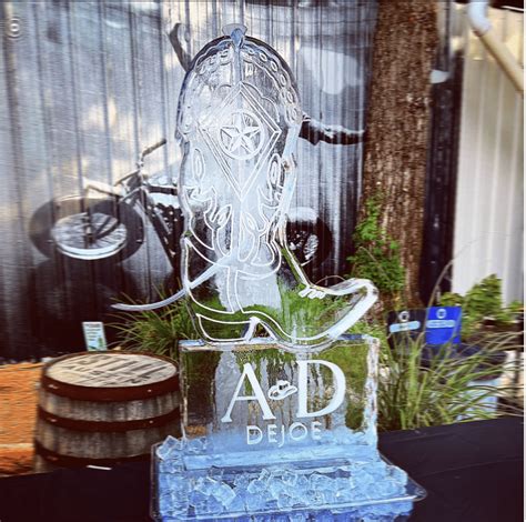 Wedding Ice Sculptures to Inspire Your Spring Wedding – Full Spectrum ...