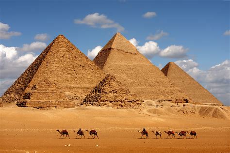 Pyramid In Egypt Wallpapers - Wallpaper Cave