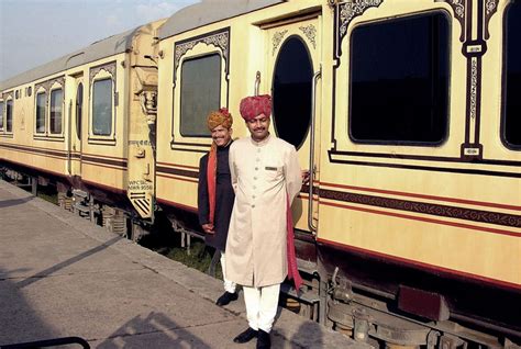 India Travel Review: Luxury Trains in India Royal Rajasthan On Wheels ...